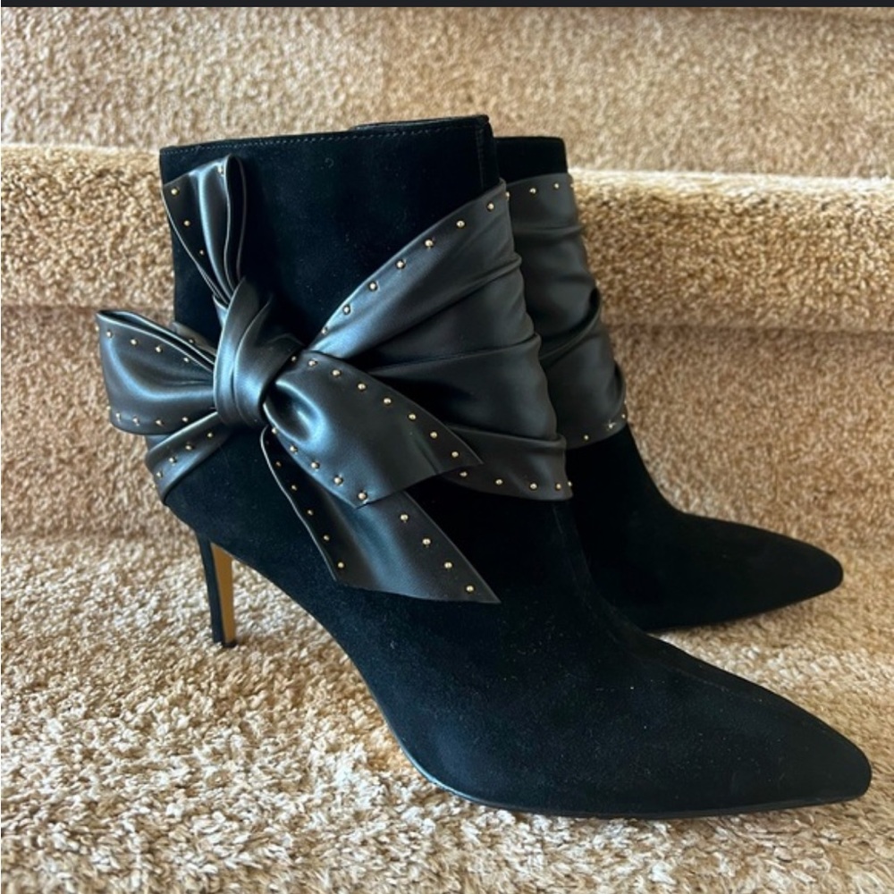 White House Black Market ASHLYN Black Heeled ANKLE Boots